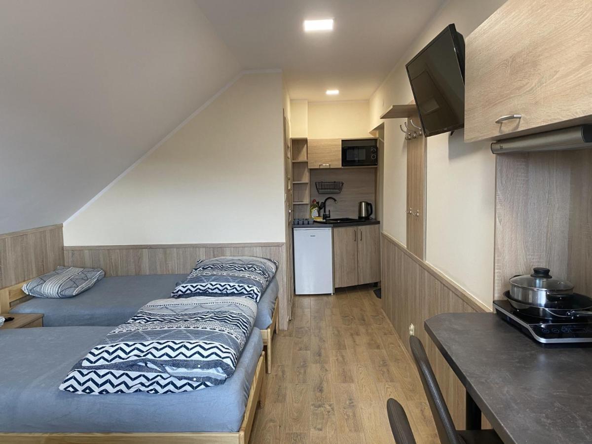 Apartamenty P7 เจียร์ซอร์นูฟ ภายนอก รูปภาพ