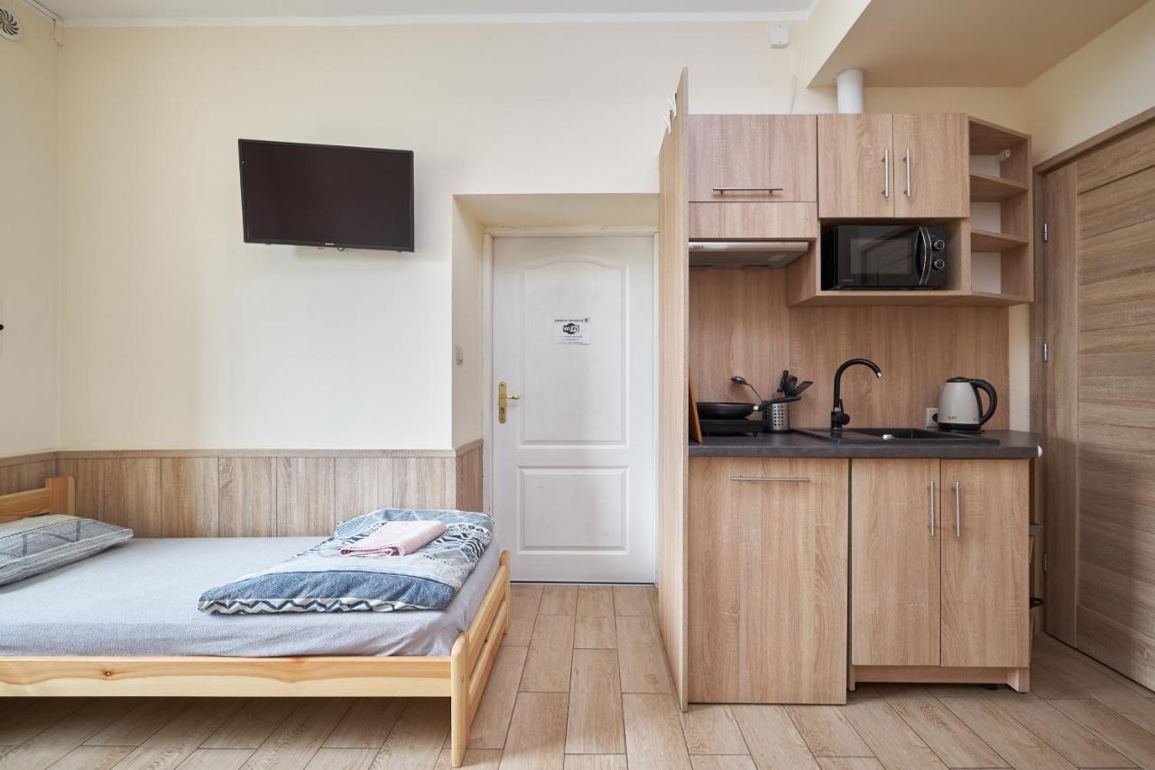 Apartamenty P7 เจียร์ซอร์นูฟ ภายนอก รูปภาพ