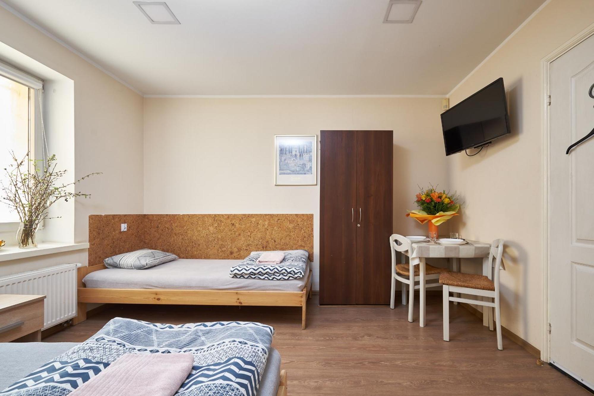 Apartamenty P7 เจียร์ซอร์นูฟ ภายนอก รูปภาพ