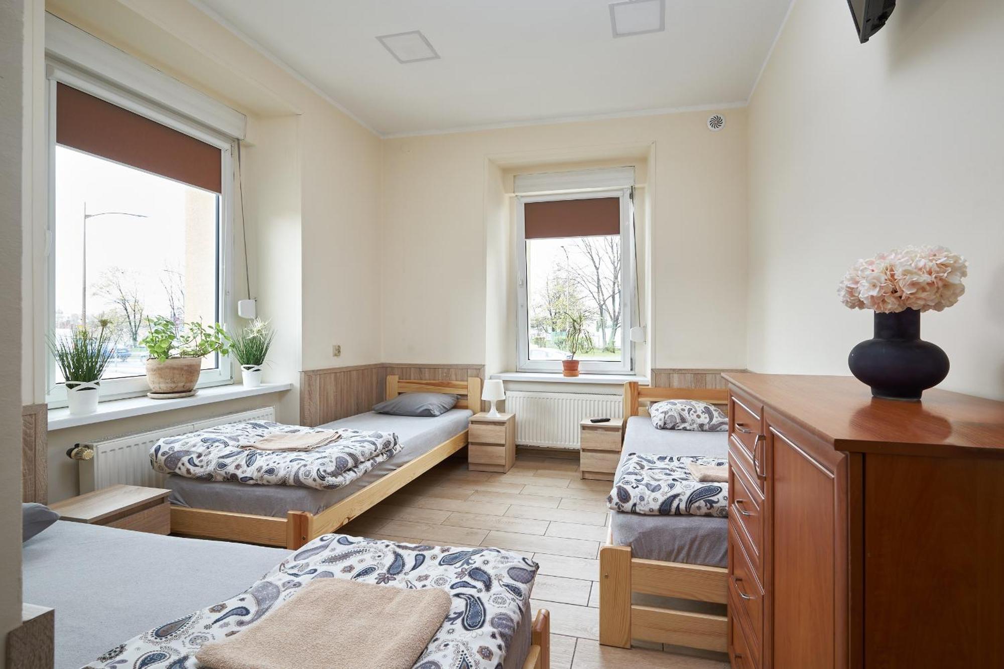 Apartamenty P7 เจียร์ซอร์นูฟ ภายนอก รูปภาพ
