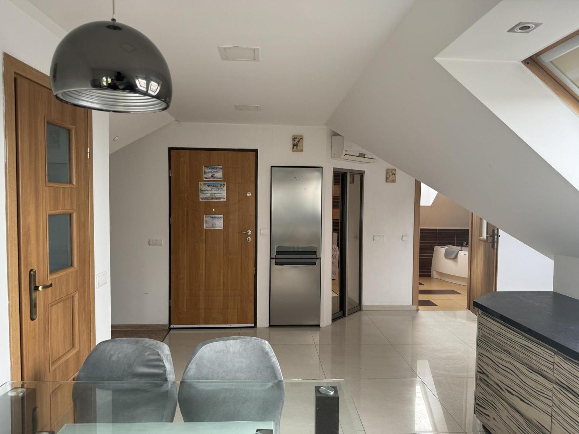Apartamenty P7 เจียร์ซอร์นูฟ ภายนอก รูปภาพ