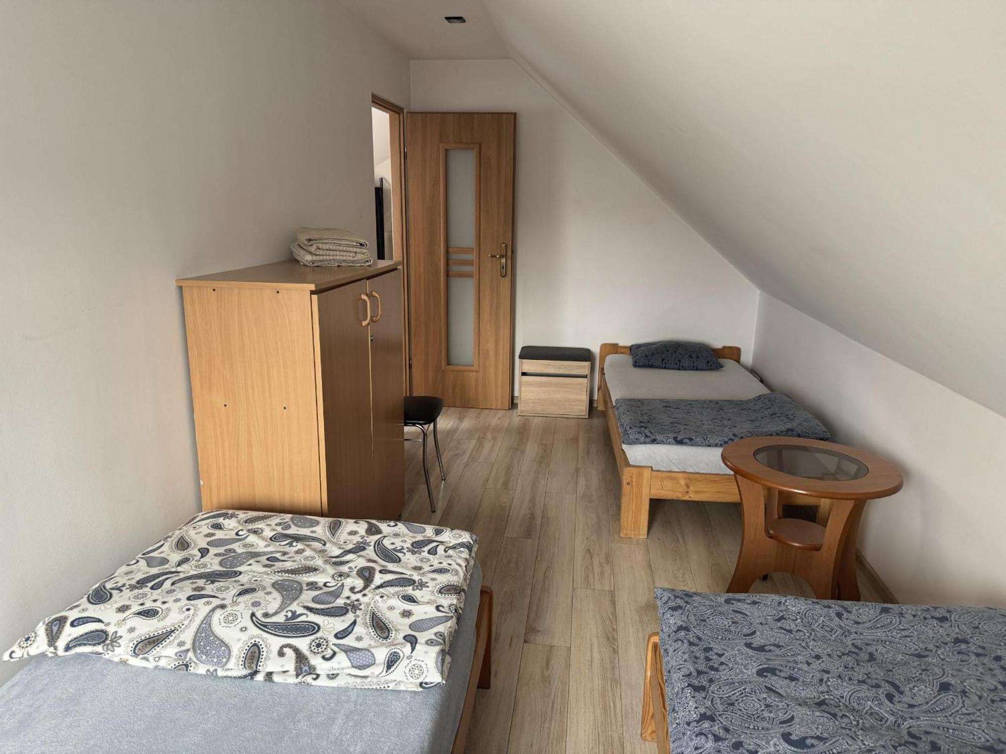 Apartamenty P7 เจียร์ซอร์นูฟ ภายนอก รูปภาพ